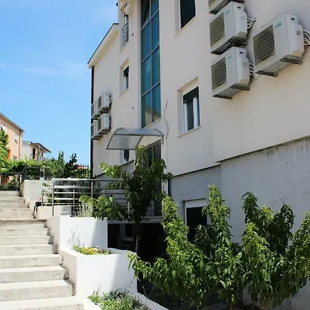 Nova Apartment *